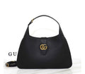 Sac à main chic noir style luxe